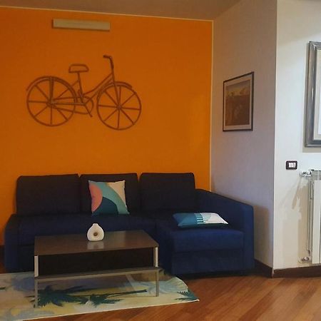 Salute Apartments Терни Екстериор снимка