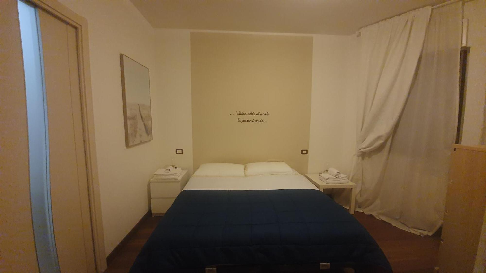 Salute Apartments Терни Екстериор снимка